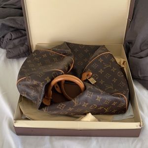 Auth Louis Vuitton Monogram Speedy 30